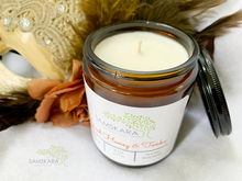 Load image into Gallery viewer, Spiced Honey &amp; Tonka Soy Candle
